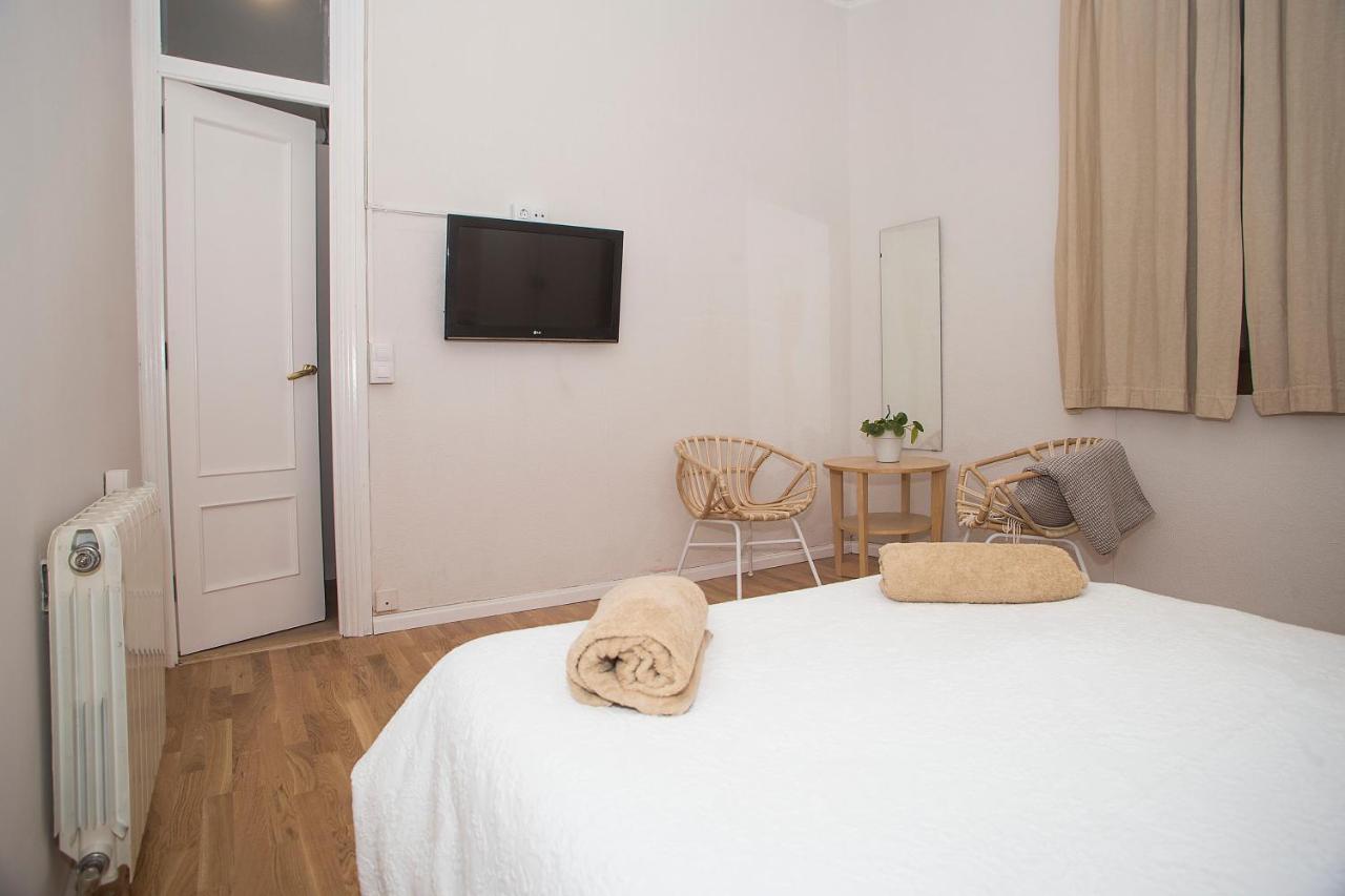 Mai & Maud Ronda Apartment Barcelone Extérieur photo