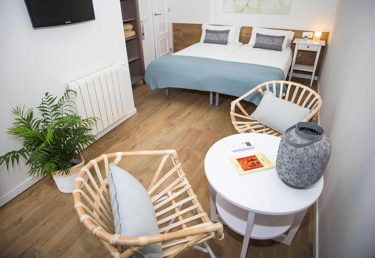 Mai & Maud Ronda Apartment Barcelone Extérieur photo